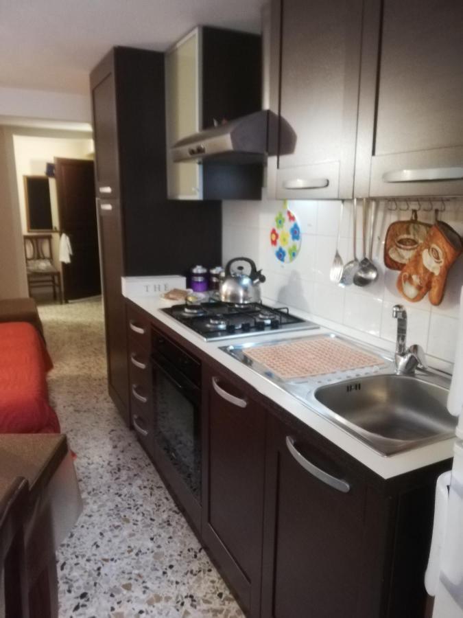 דירות קאסטלמארה דל גולפו Monolocale La Chicca מראה חיצוני תמונה