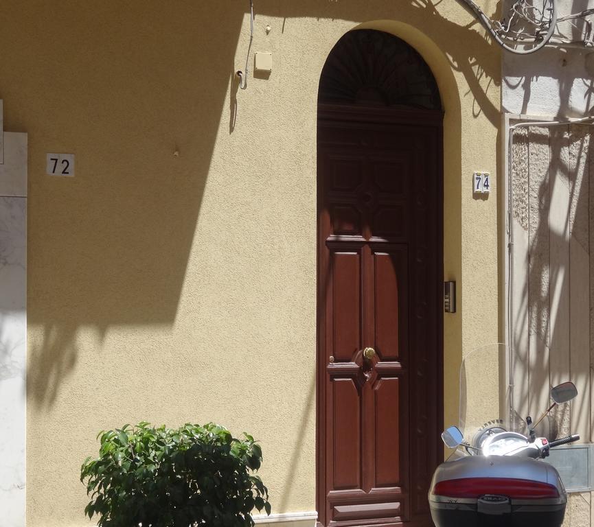 דירות קאסטלמארה דל גולפו Monolocale La Chicca מראה חיצוני תמונה